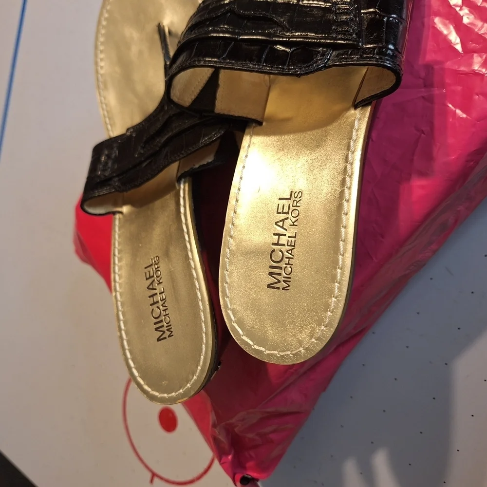 Michael Kors Elegant Black and Gold Women's Sandals. Size 9.5 M